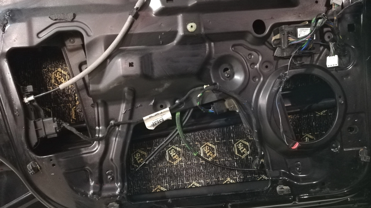 Insonorizant auto Premium STP Accent 10mm, 1.62 m2, Bulk Pack - imagine 4